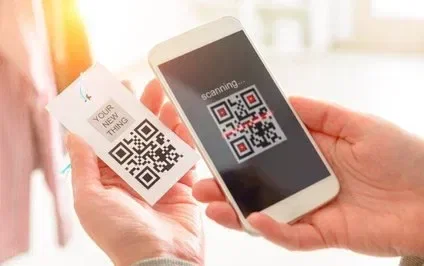 Escanear el código QR para llegar a la página de destino del producto
